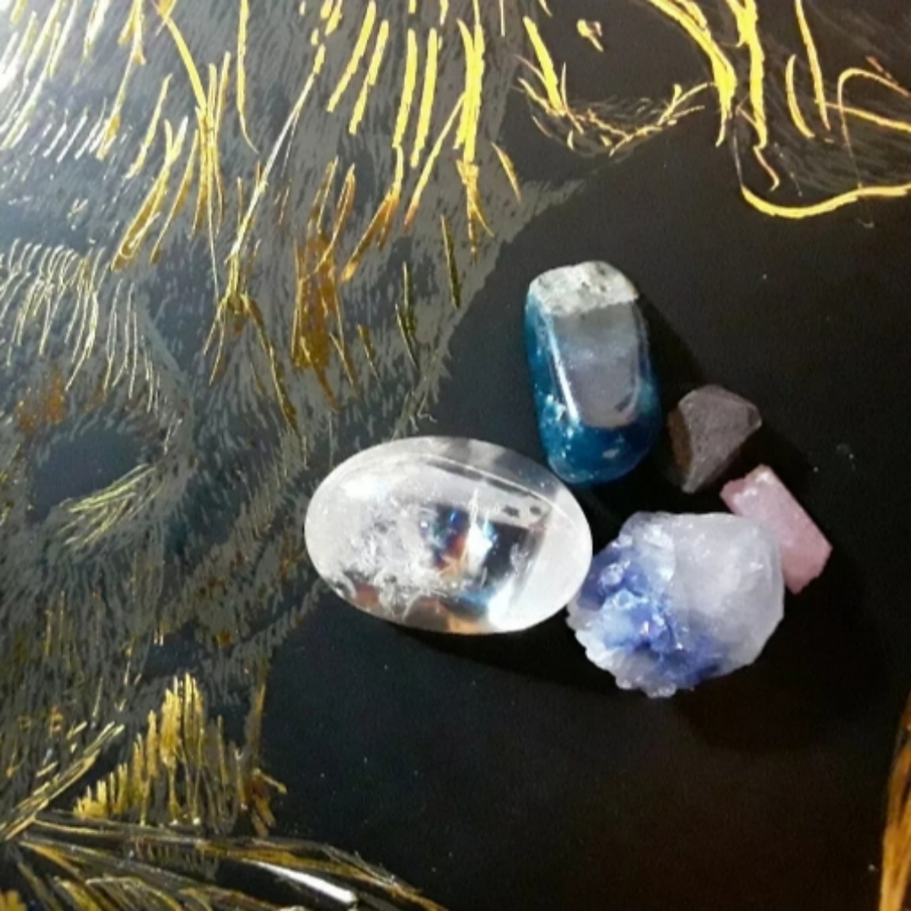 Crystal Healing Pouch
